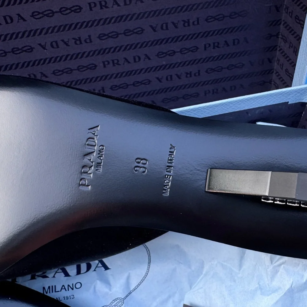 100% PRADA new stylish black satin slip-on kitten heel mules. SZ: US 8/EU 38 - Picture 5 of 10
